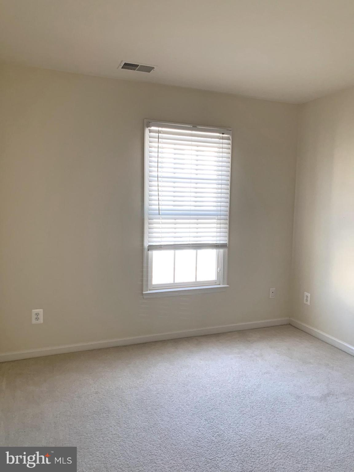 KING FARM BAILEYS COMMON - Residential