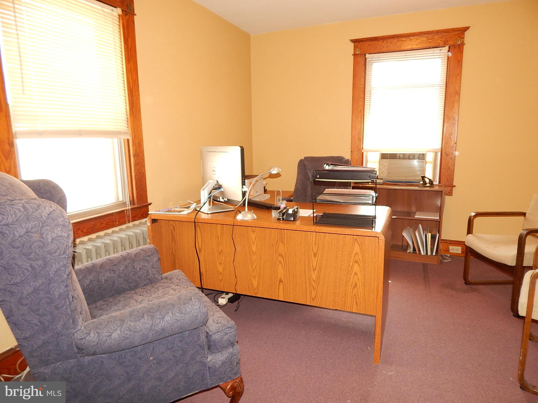 NORTH HALETHORPE - Residential