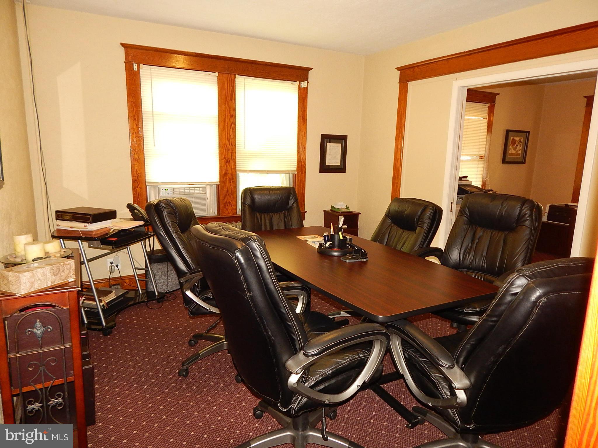 NORTH HALETHORPE - Residential