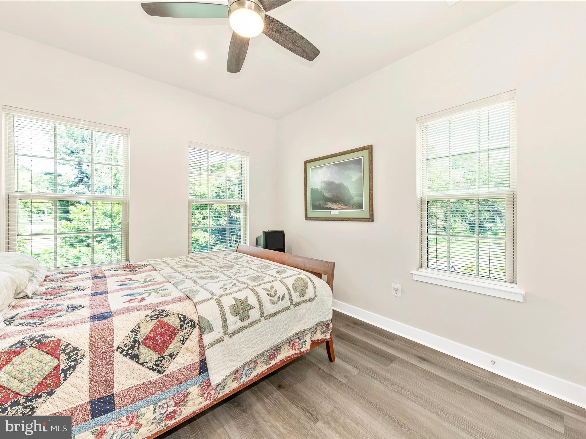 MONTGOMERY VILLAGE - Residential