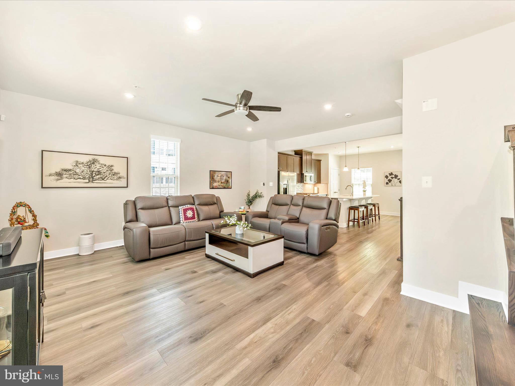 MONTGOMERY VILLAGE - Residential