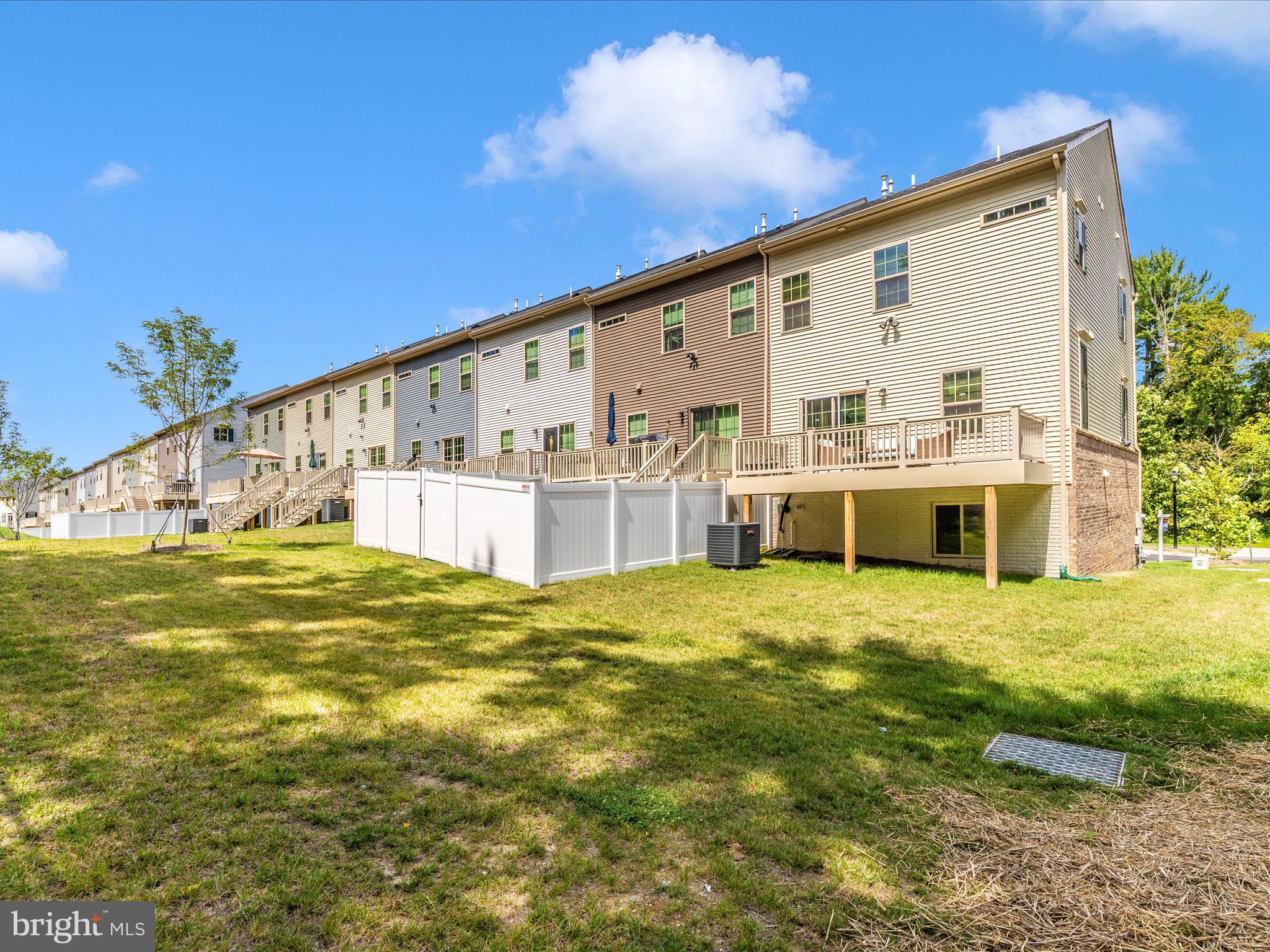 MONTGOMERY VILLAGE - Residential