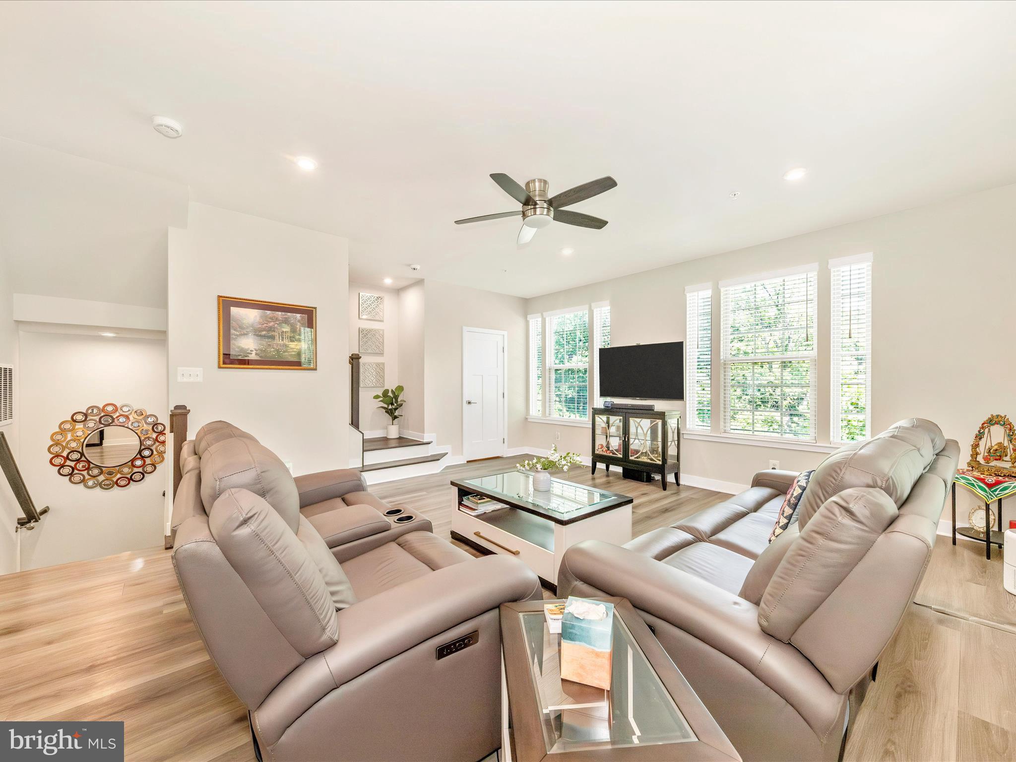 MONTGOMERY VILLAGE - Residential