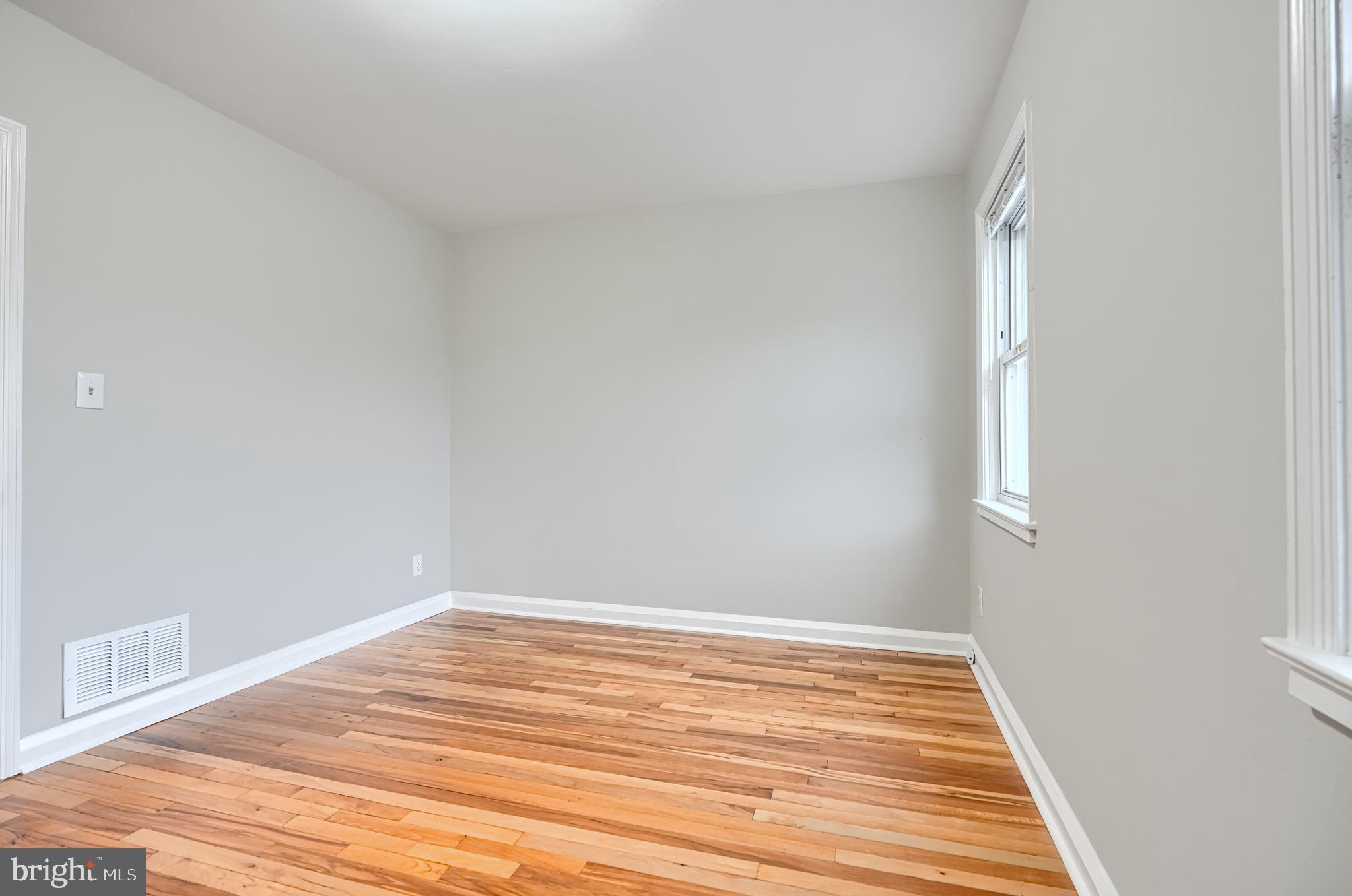 EASTWOOD - Residential