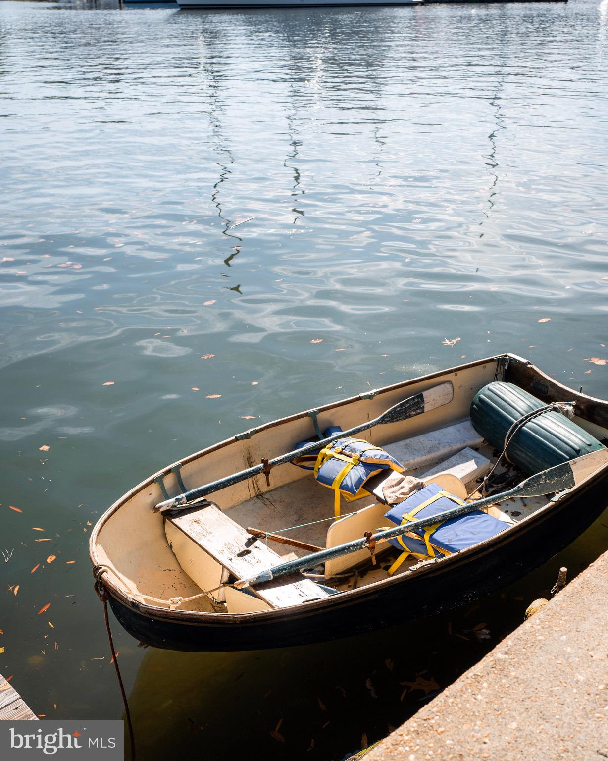 GEORGETOWN GROVE - Residential