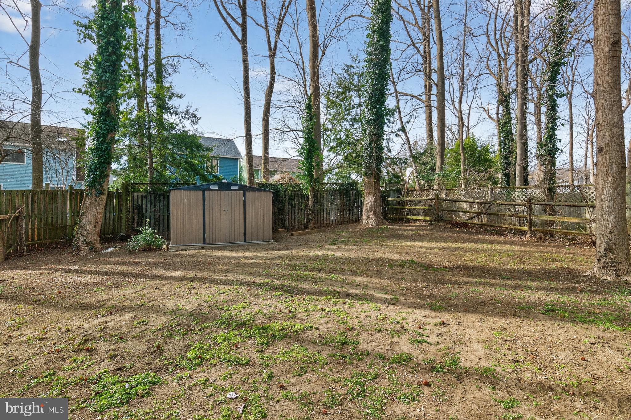 GEORGETOWN GROVE - Residential