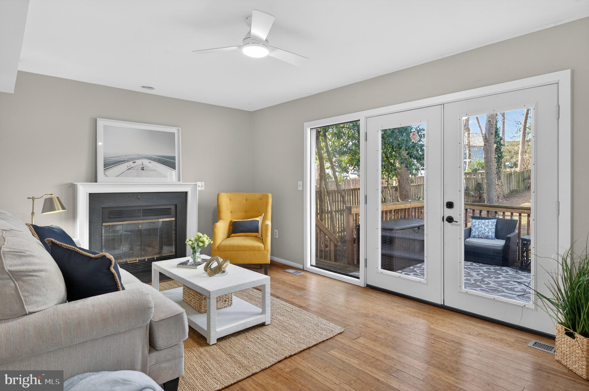 GEORGETOWN GROVE - Residential