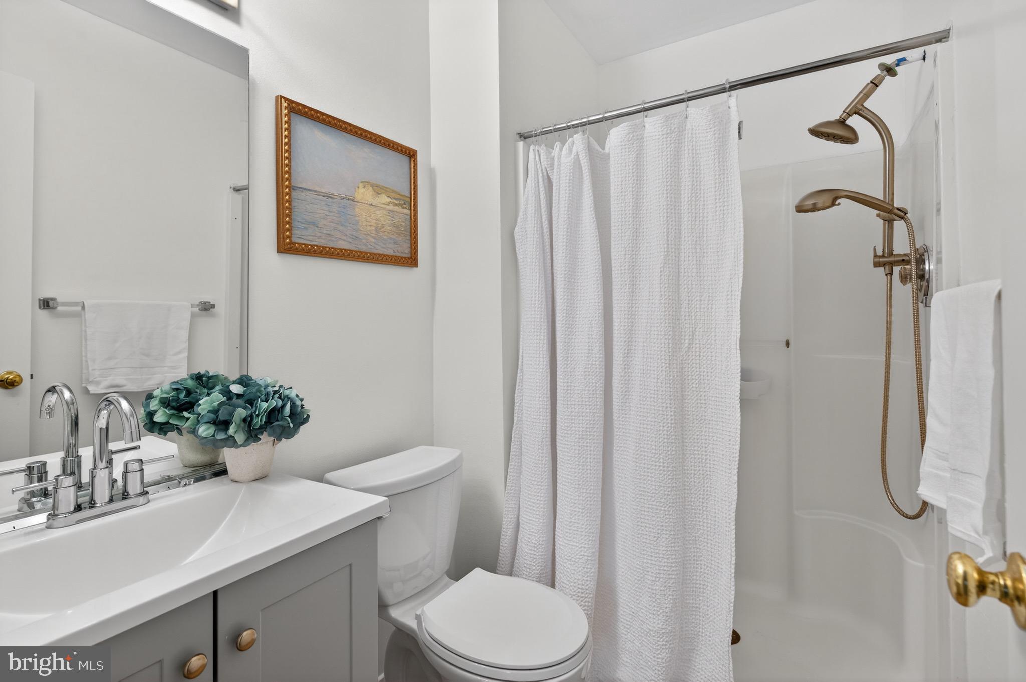 GEORGETOWN GROVE - Residential