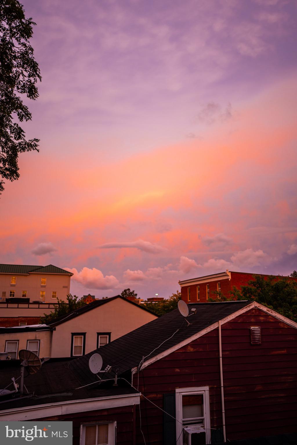 GEORGETOWN GROVE - Residential