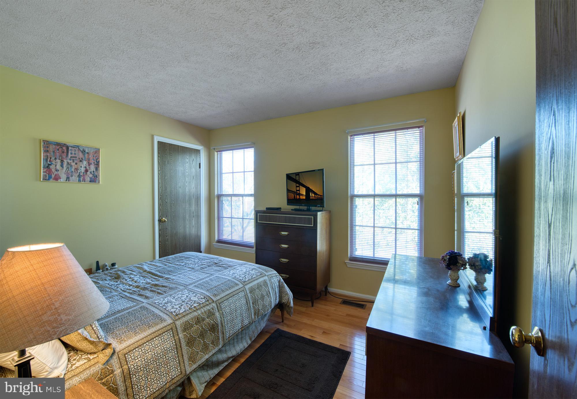 RAMBLEWOOD - Residential