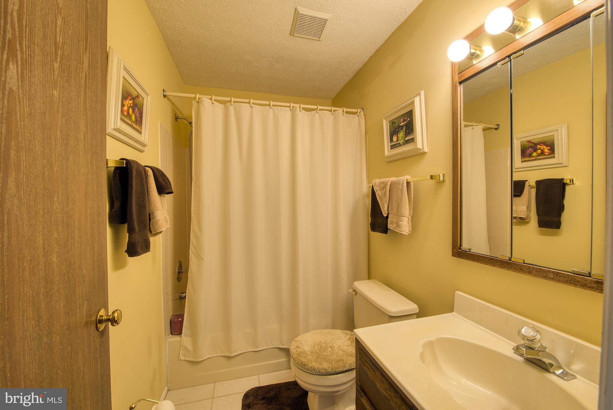 RAMBLEWOOD - Residential