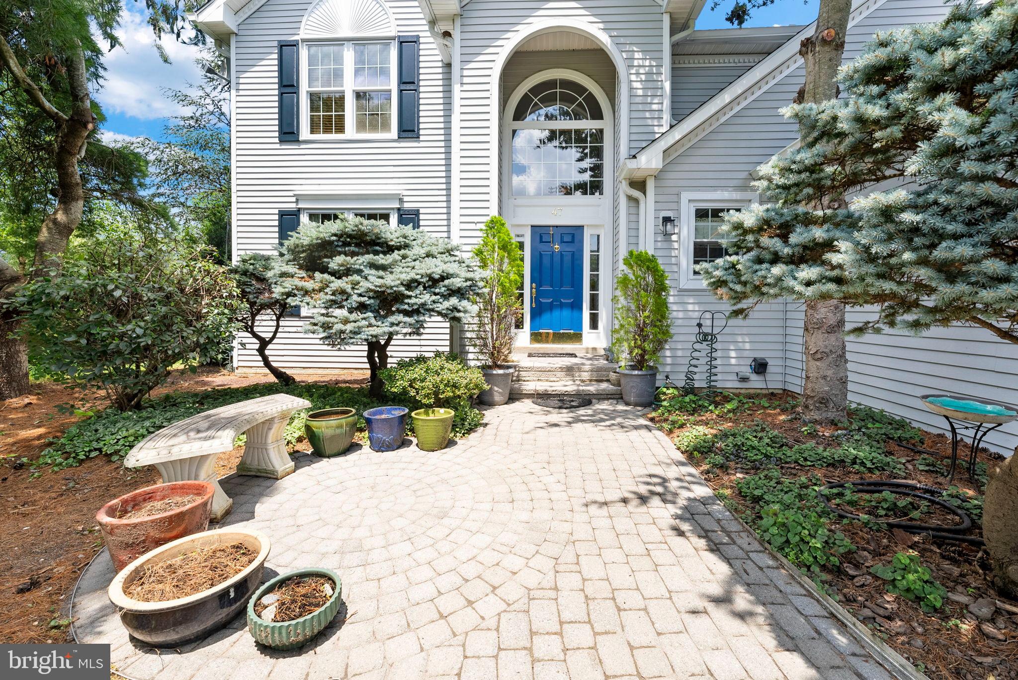 47 STONEHEDGE DRIVE