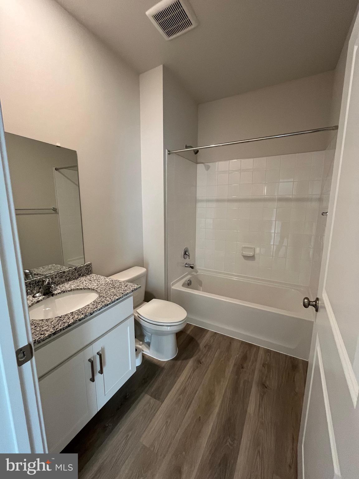 RETREAT AT WINDING CREEK - Residential Lease