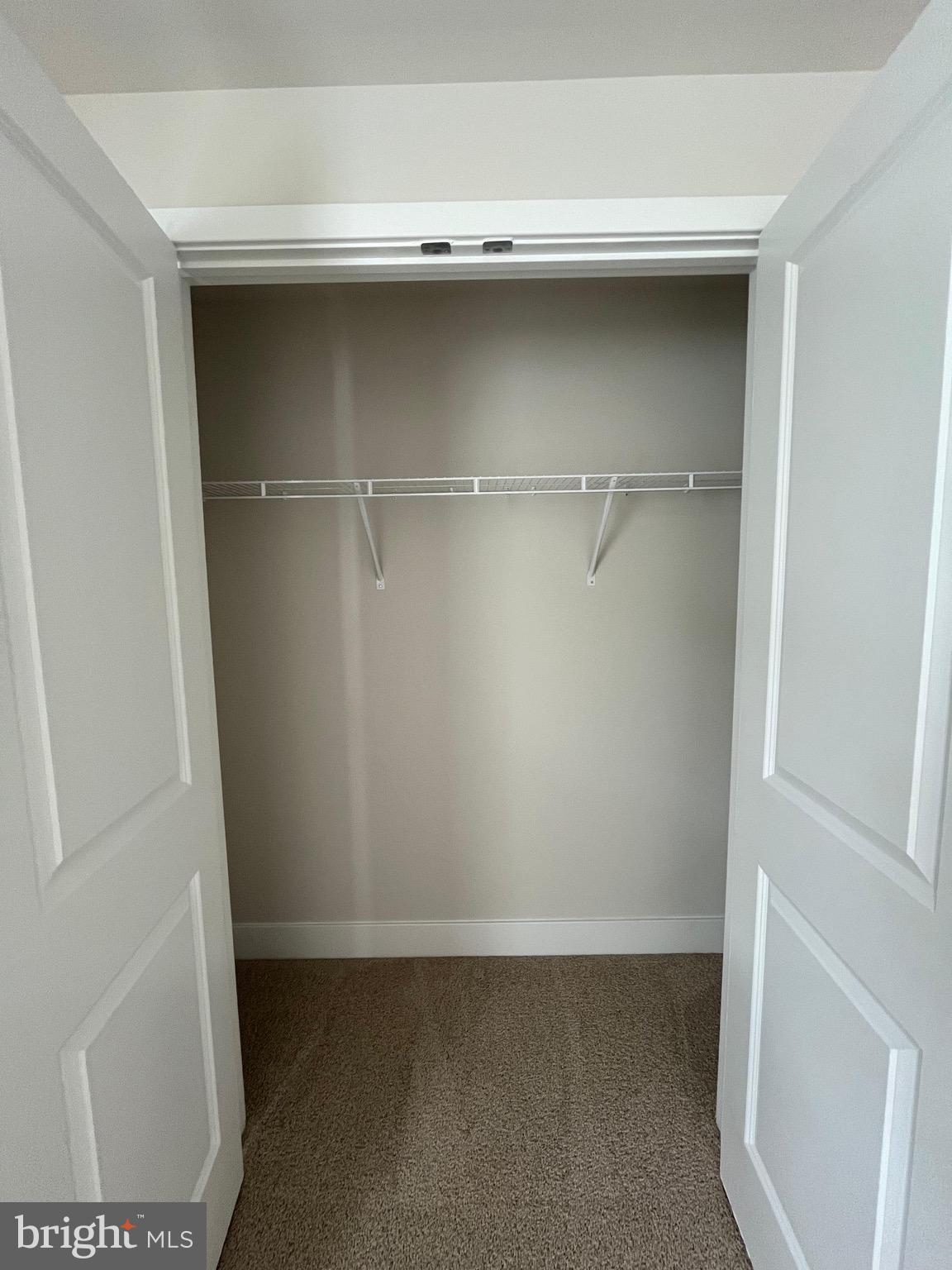 RETREAT AT WINDING CREEK - Residential Lease