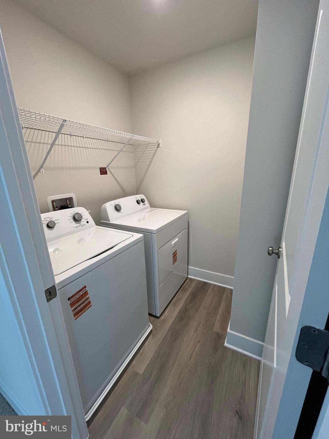 RETREAT AT WINDING CREEK - Residential Lease