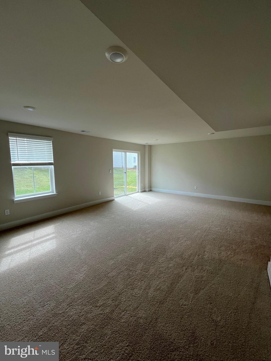 RETREAT AT WINDING CREEK - Residential Lease