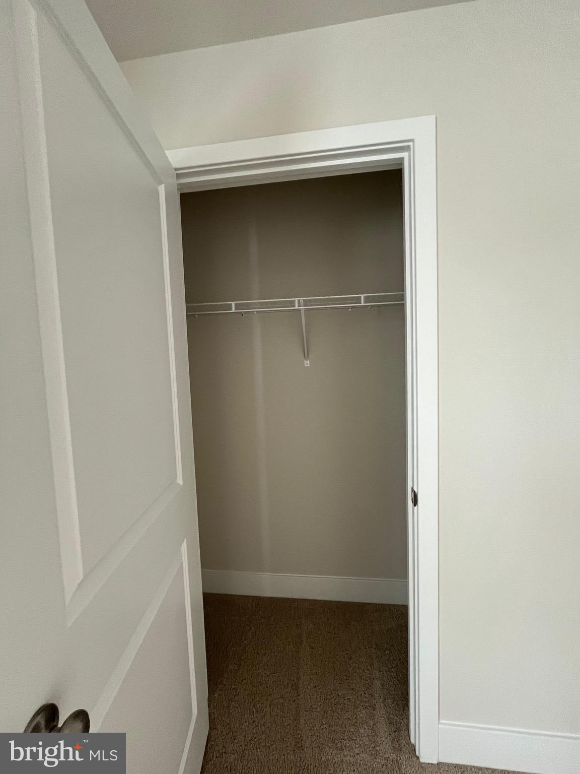 RETREAT AT WINDING CREEK - Residential Lease