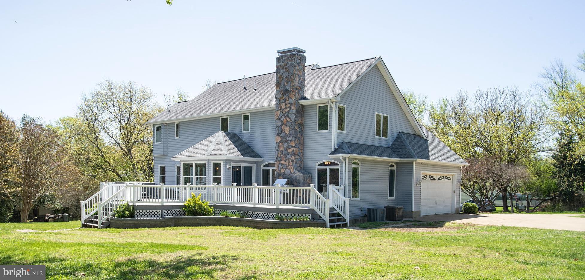 CLAYBURNE WOODS - Residential