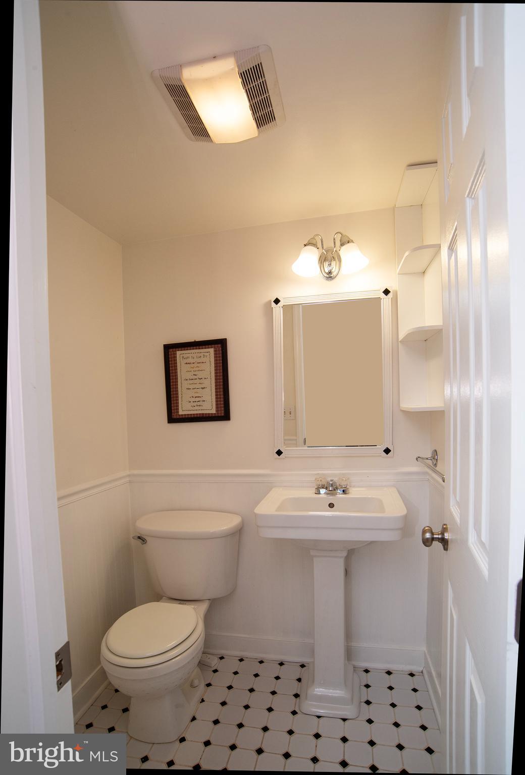 CLAYBURNE WOODS - Residential