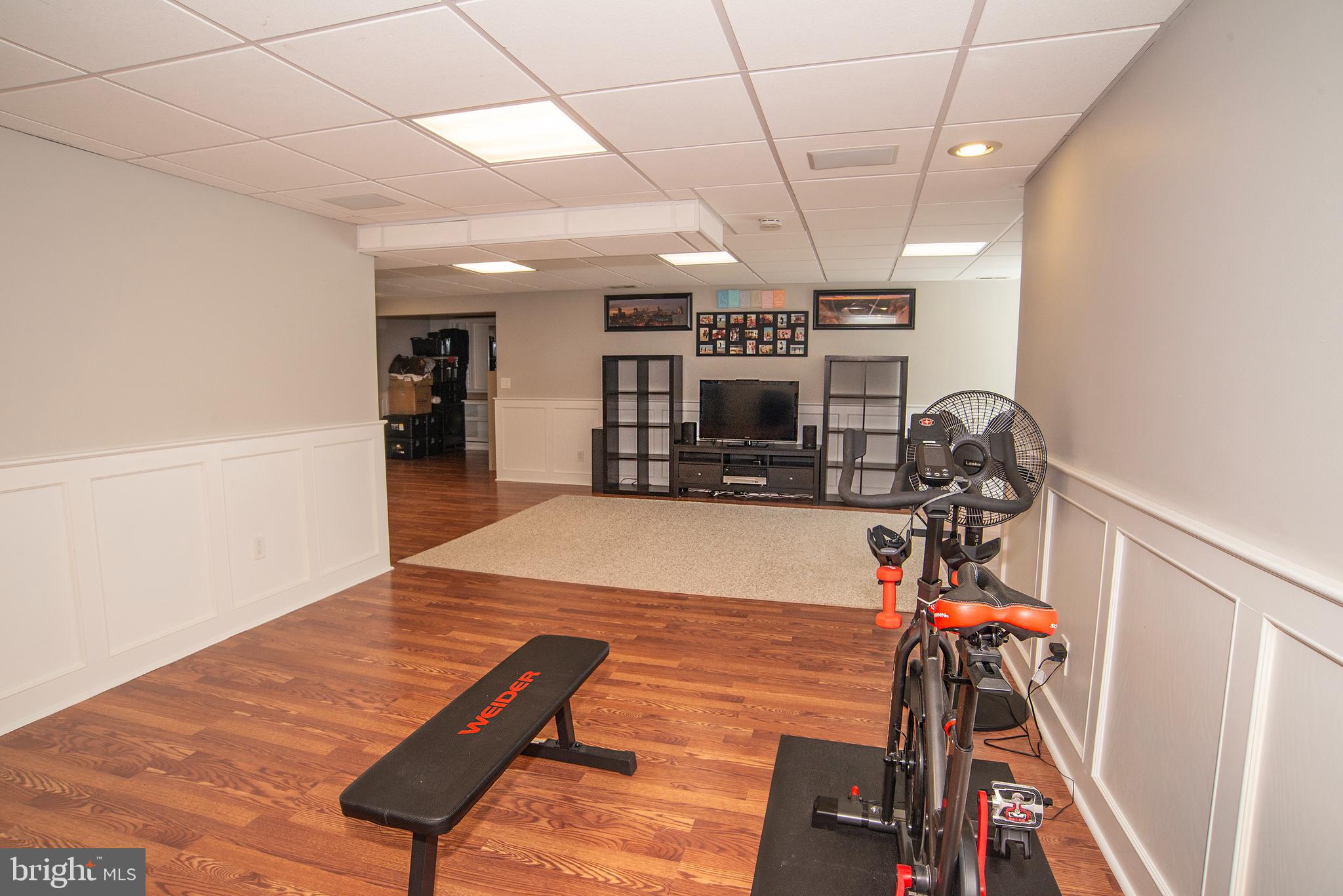 CLAYBURNE WOODS - Residential