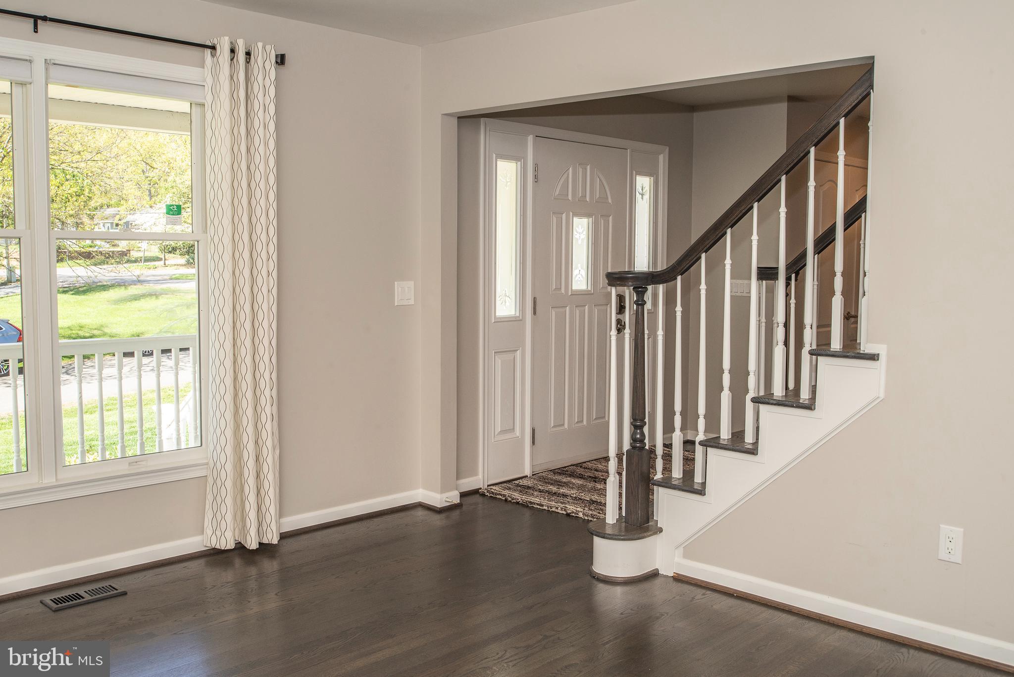 CLAYBURNE WOODS - Residential