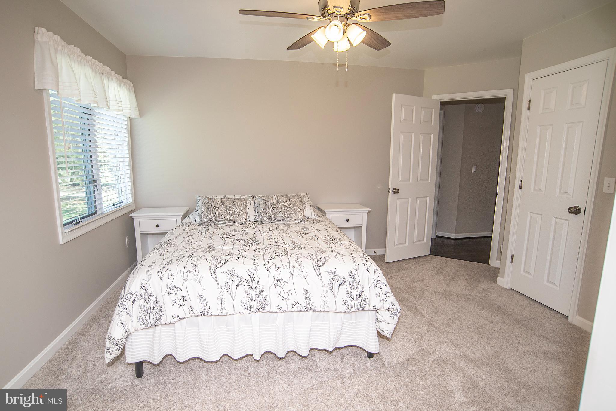 CLAYBURNE WOODS - Residential