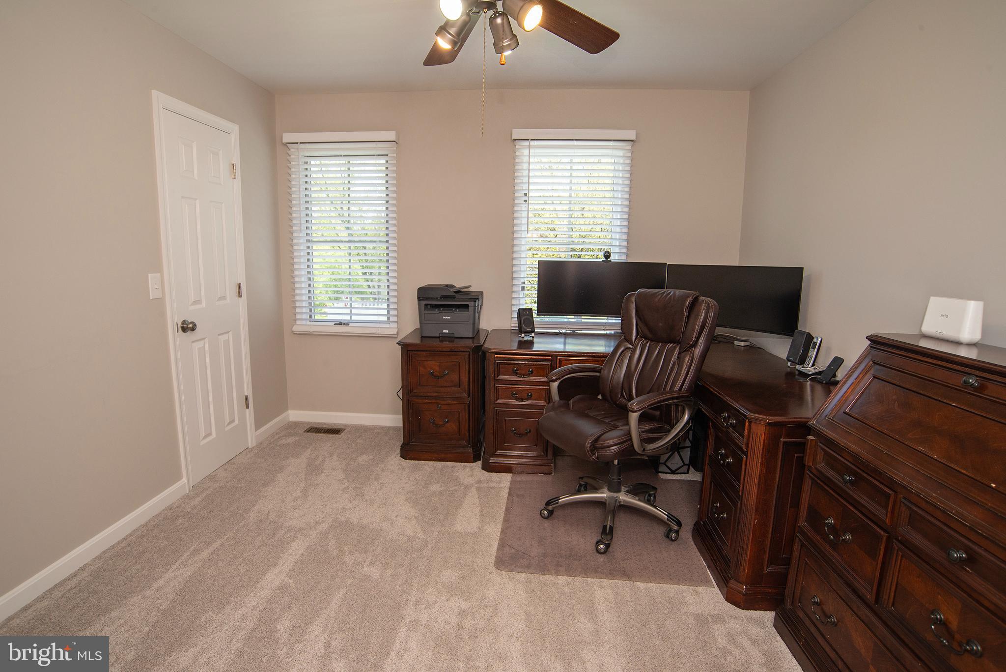 CLAYBURNE WOODS - Residential