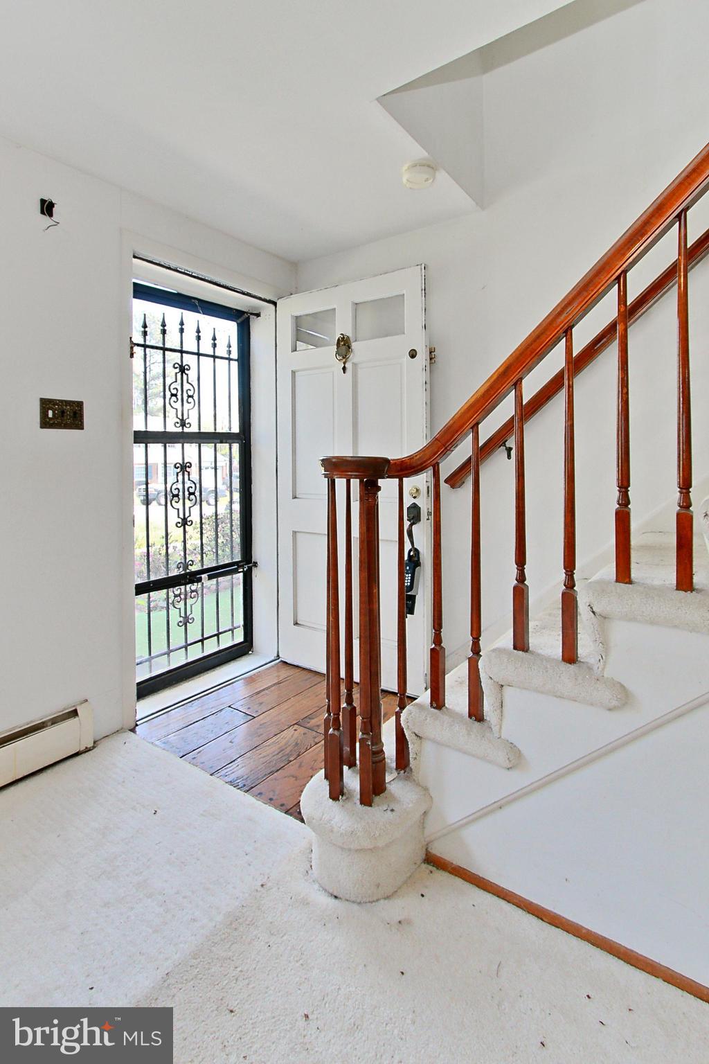 DALE CITY - Residential