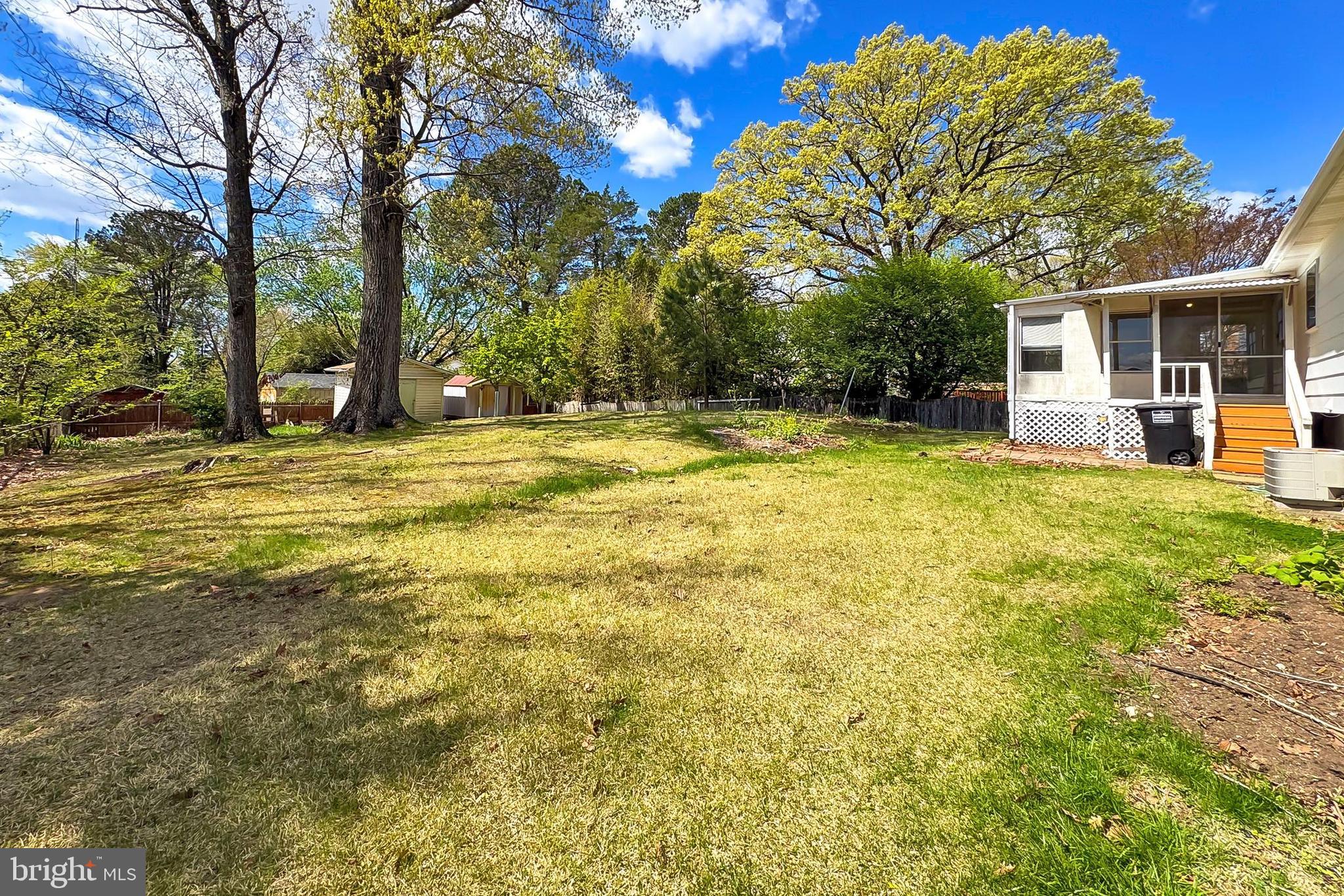 DALE CITY - Residential