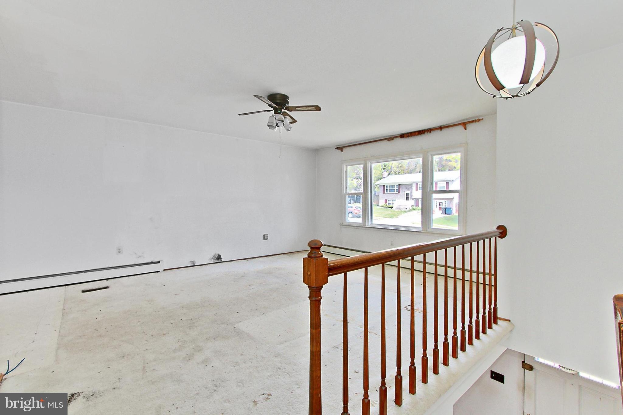 DALE CITY - Residential