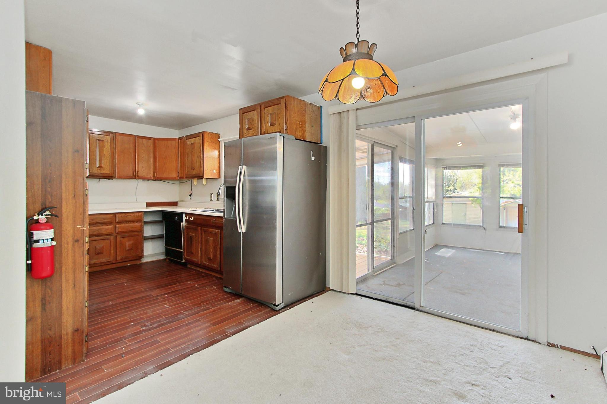 DALE CITY - Residential