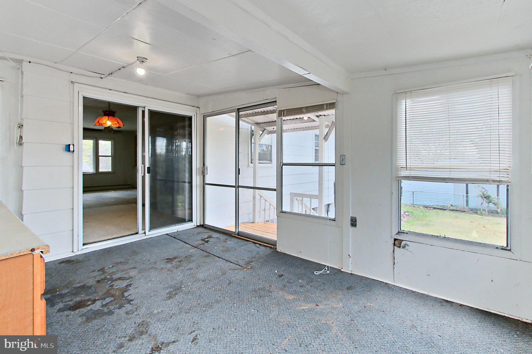 DALE CITY - Residential