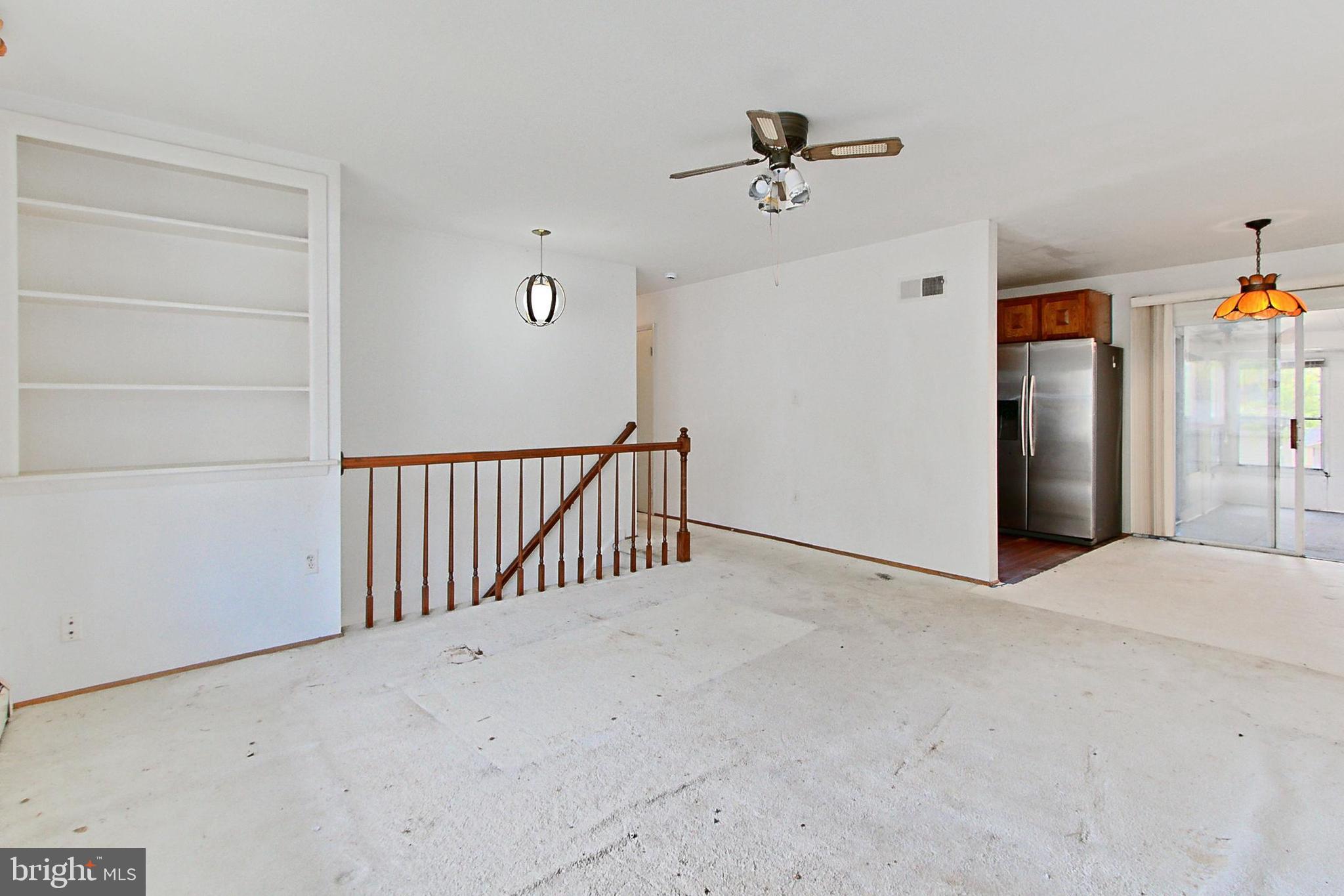 DALE CITY - Residential