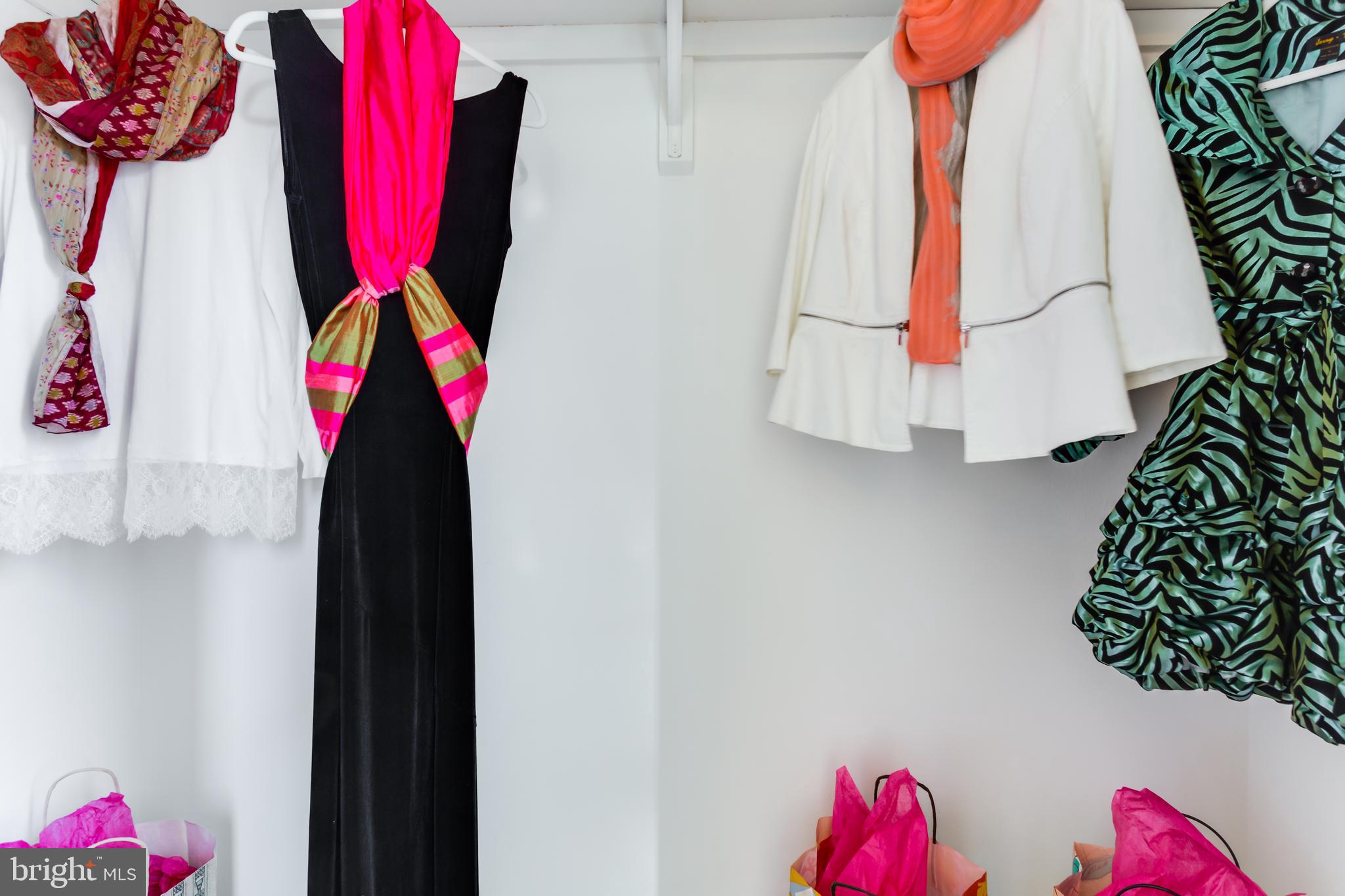 FAIRLINGTON - Residential