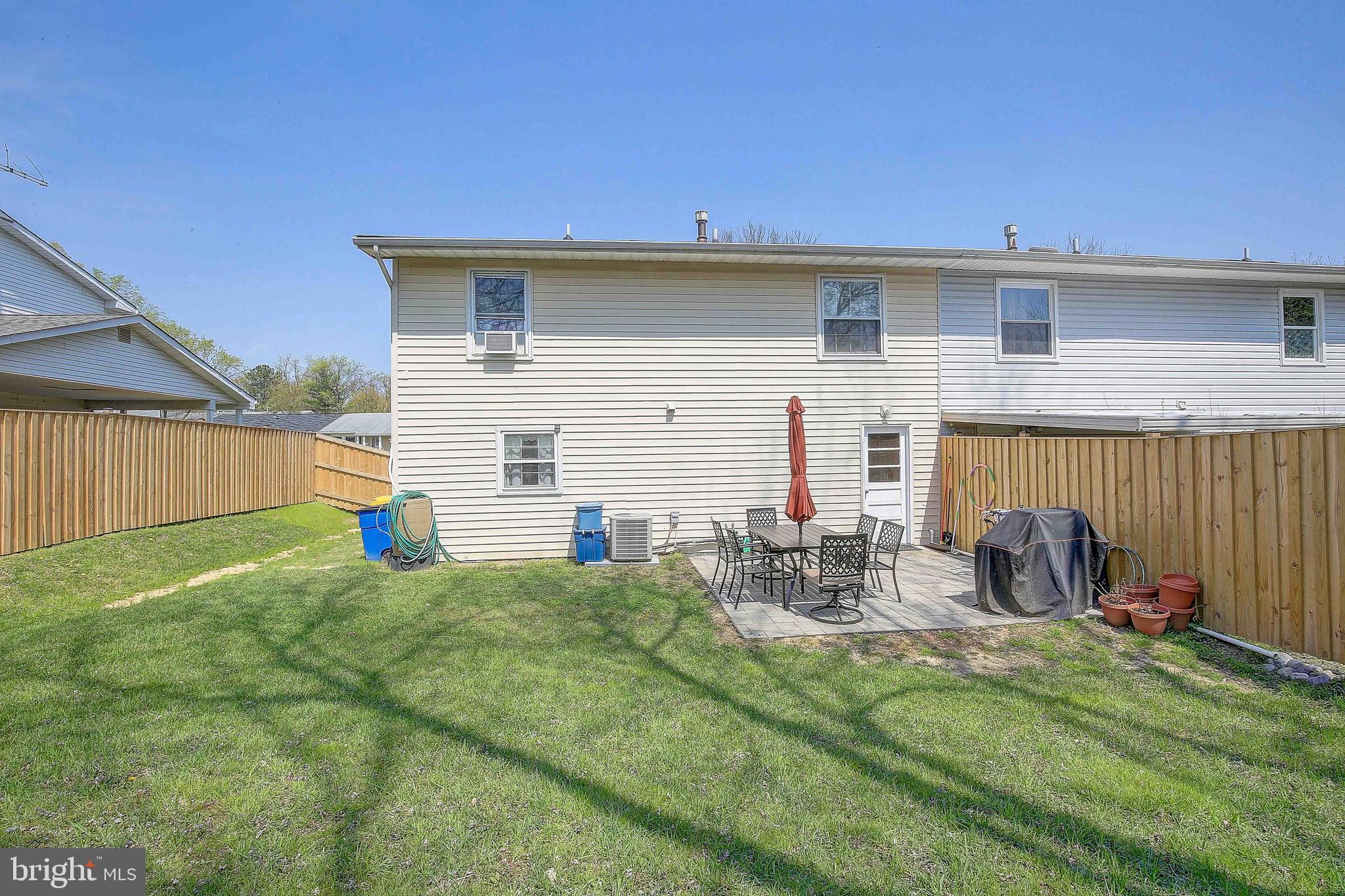 MAPLE RIDGE - Residential