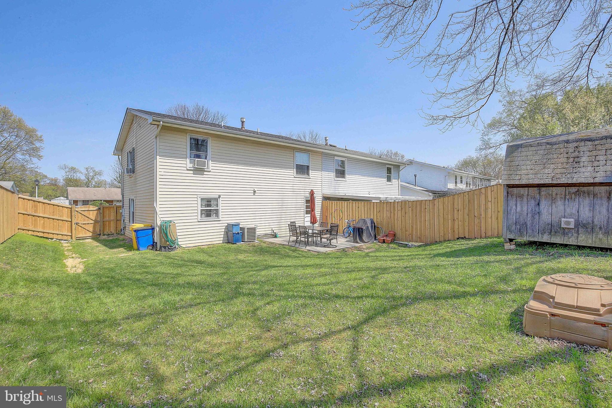 MAPLE RIDGE - Residential