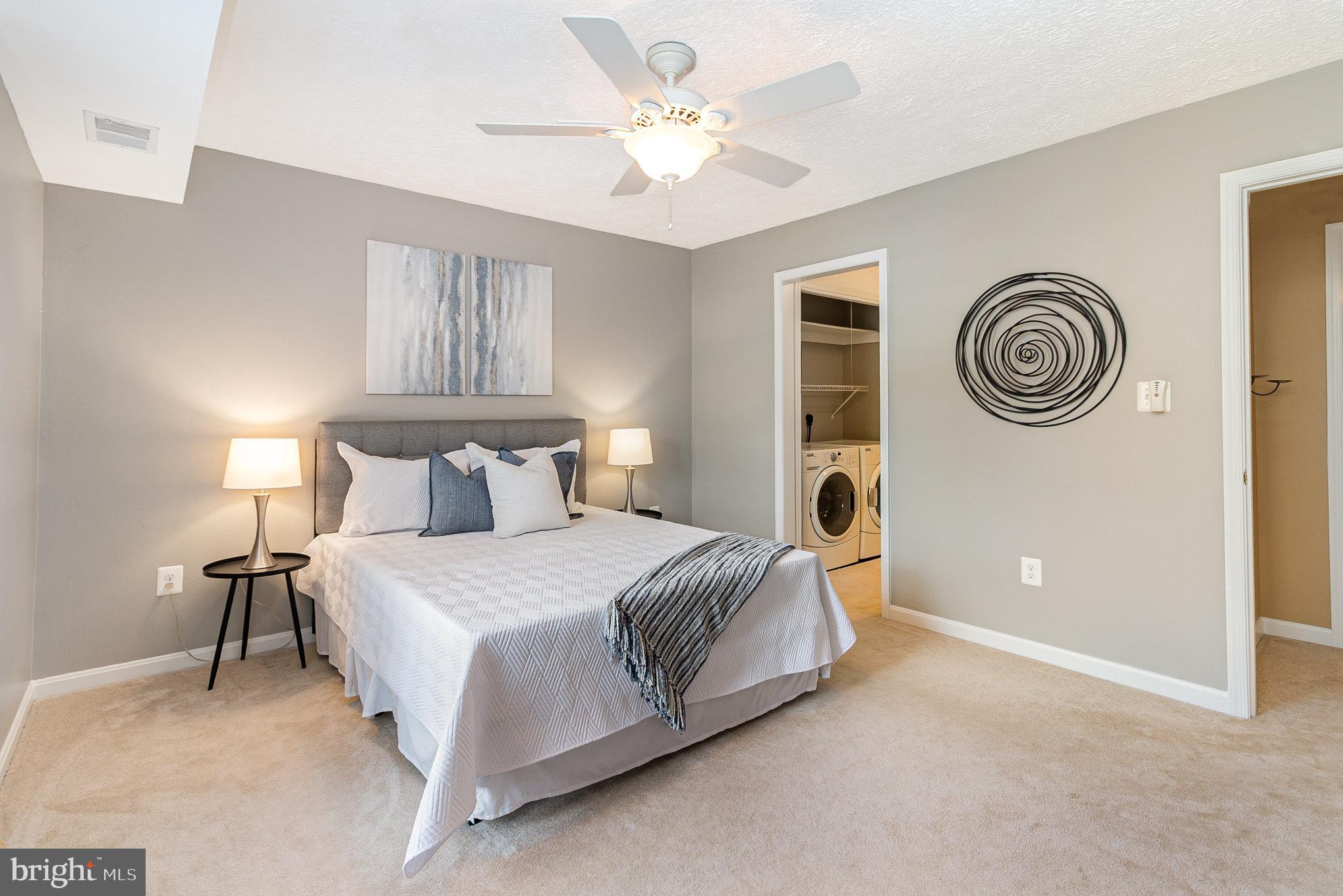 WILLOW POINT - Residential