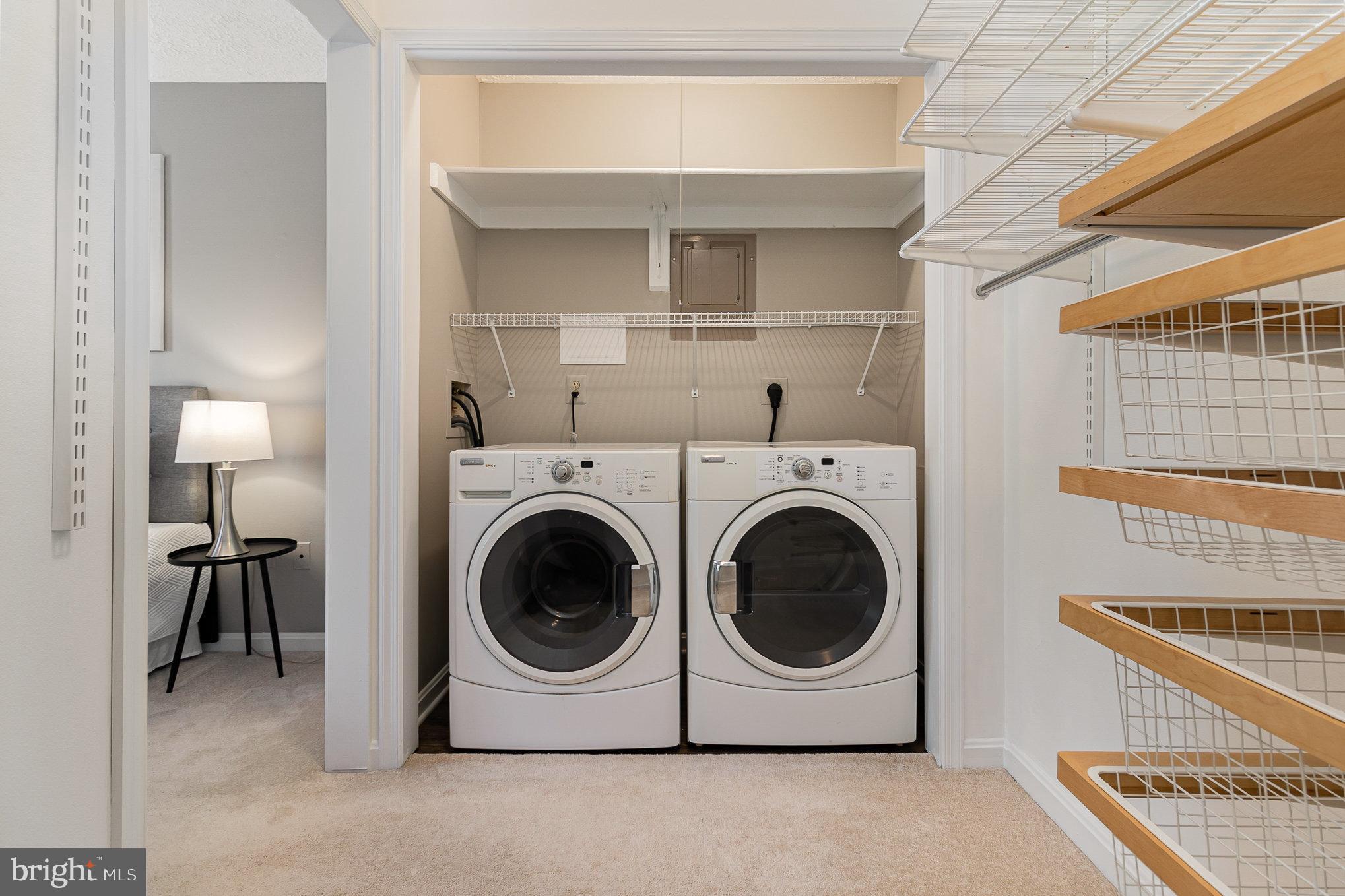 WILLOW POINT - Residential