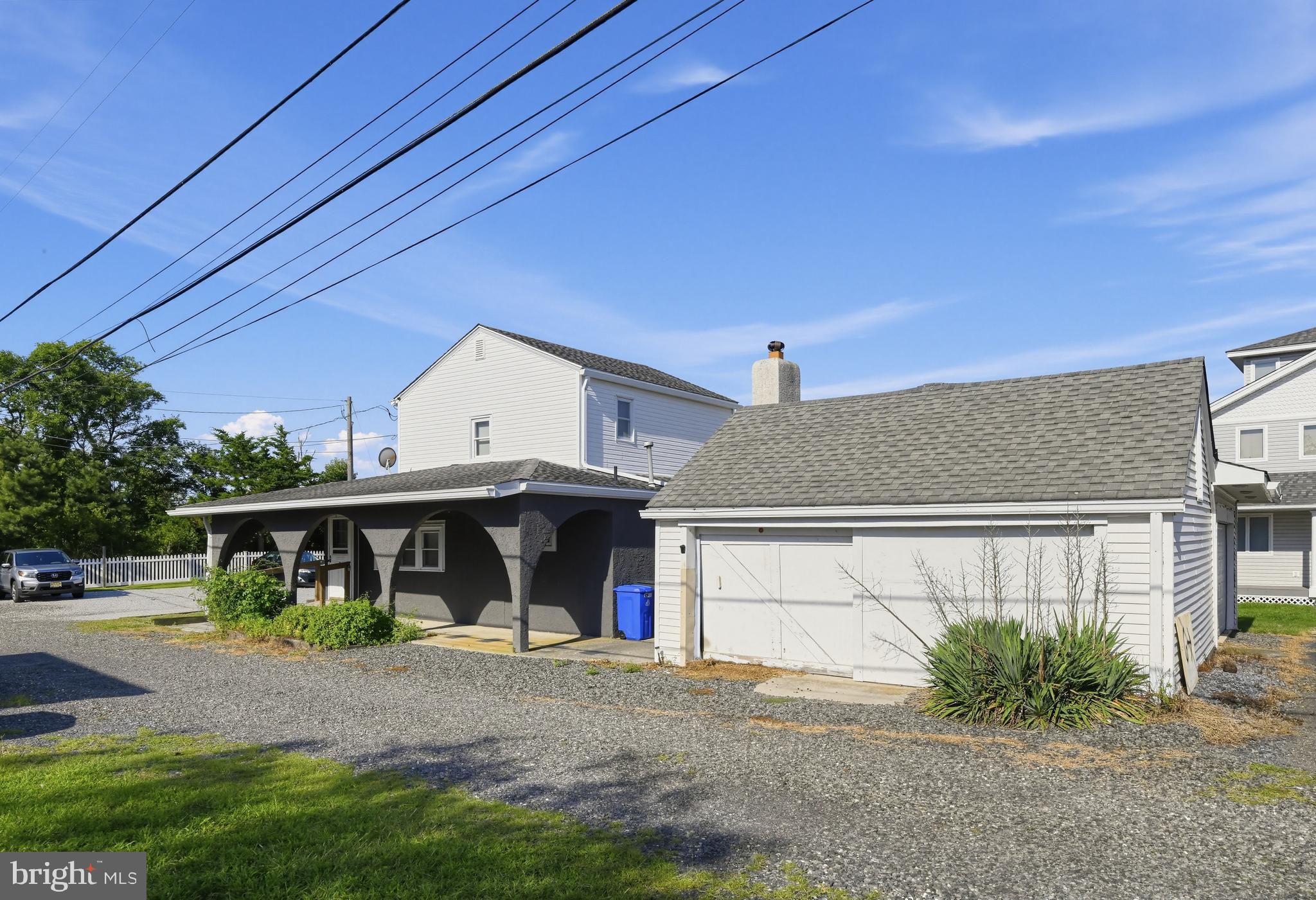 8 PIERCES POINT ROAD