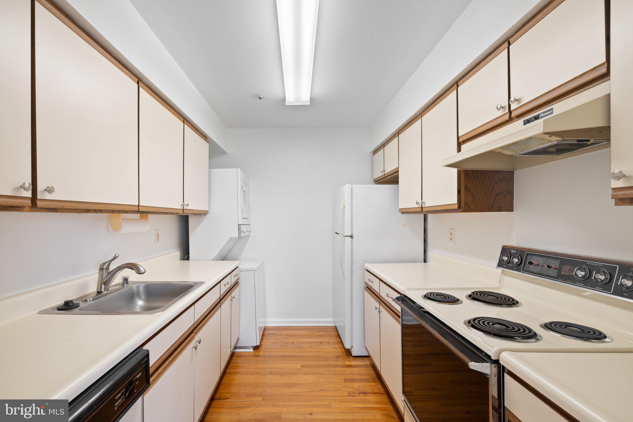 MONTGOMERY RUN - Residential