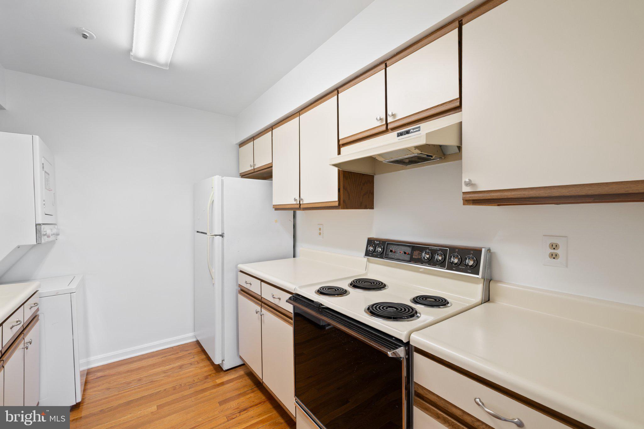 MONTGOMERY RUN - Residential