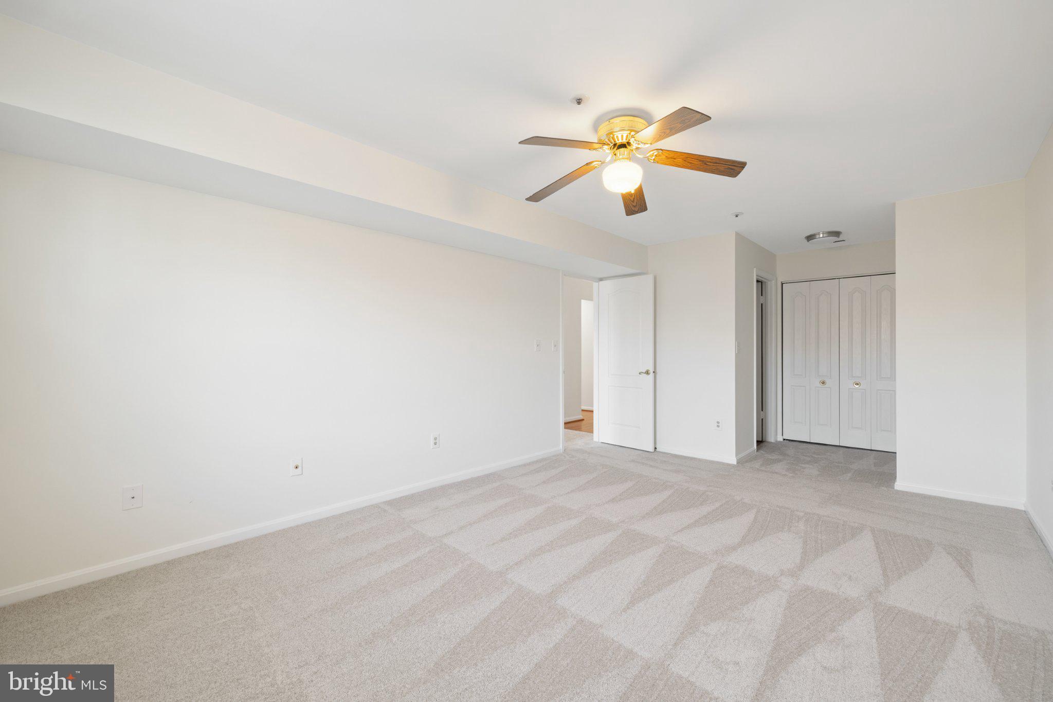 MONTGOMERY RUN - Residential