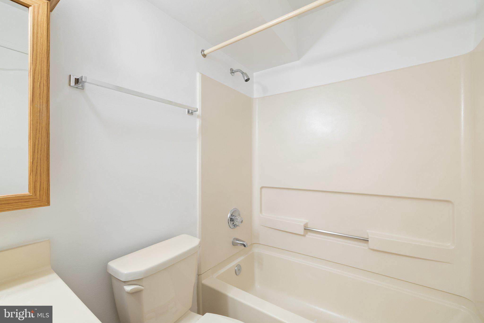 MONTGOMERY RUN - Residential