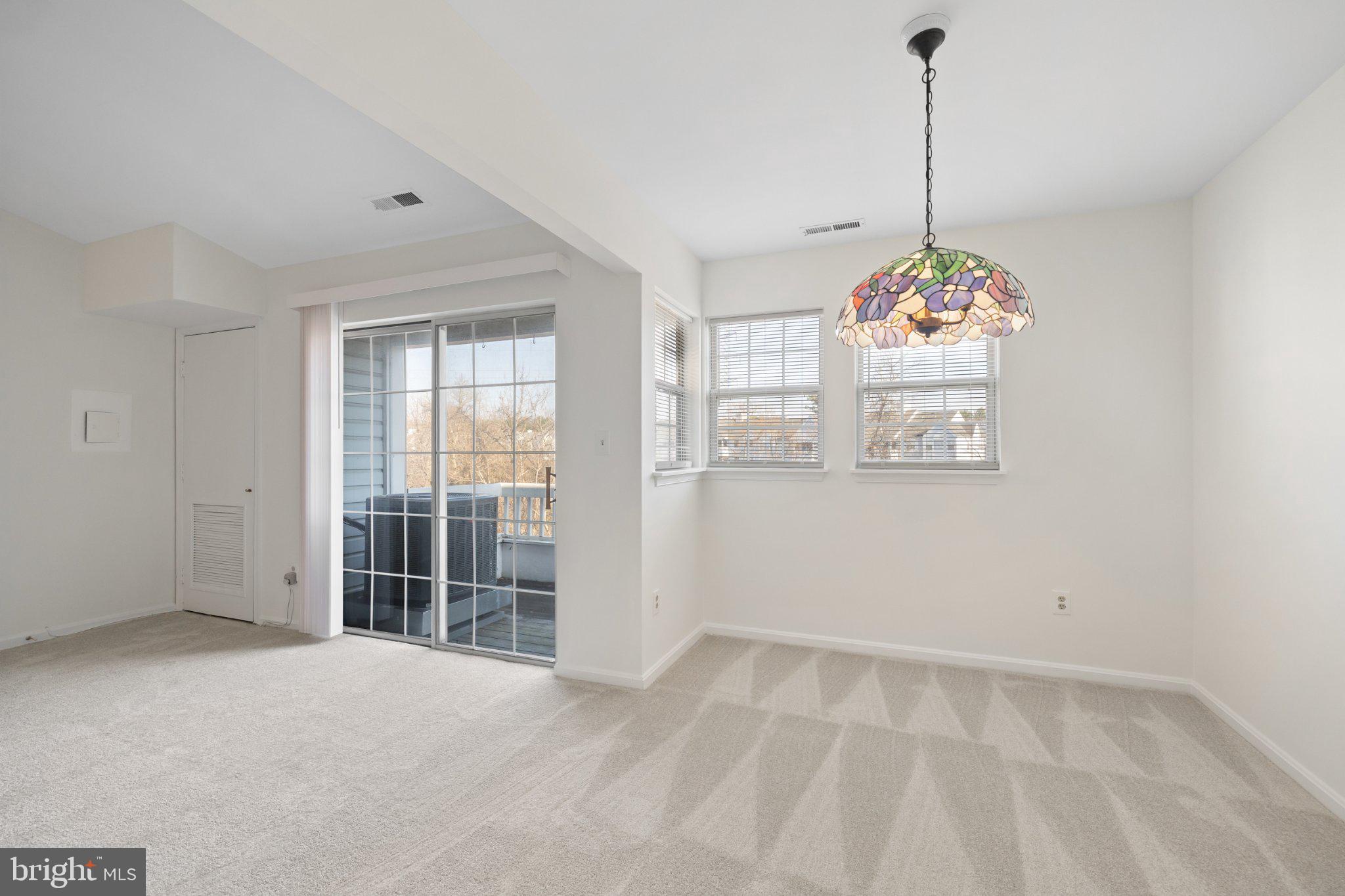 MONTGOMERY RUN - Residential