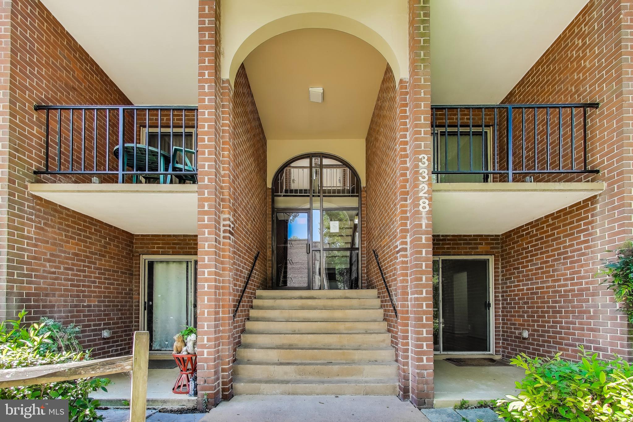 WOODBURN VILLAGE - Residential