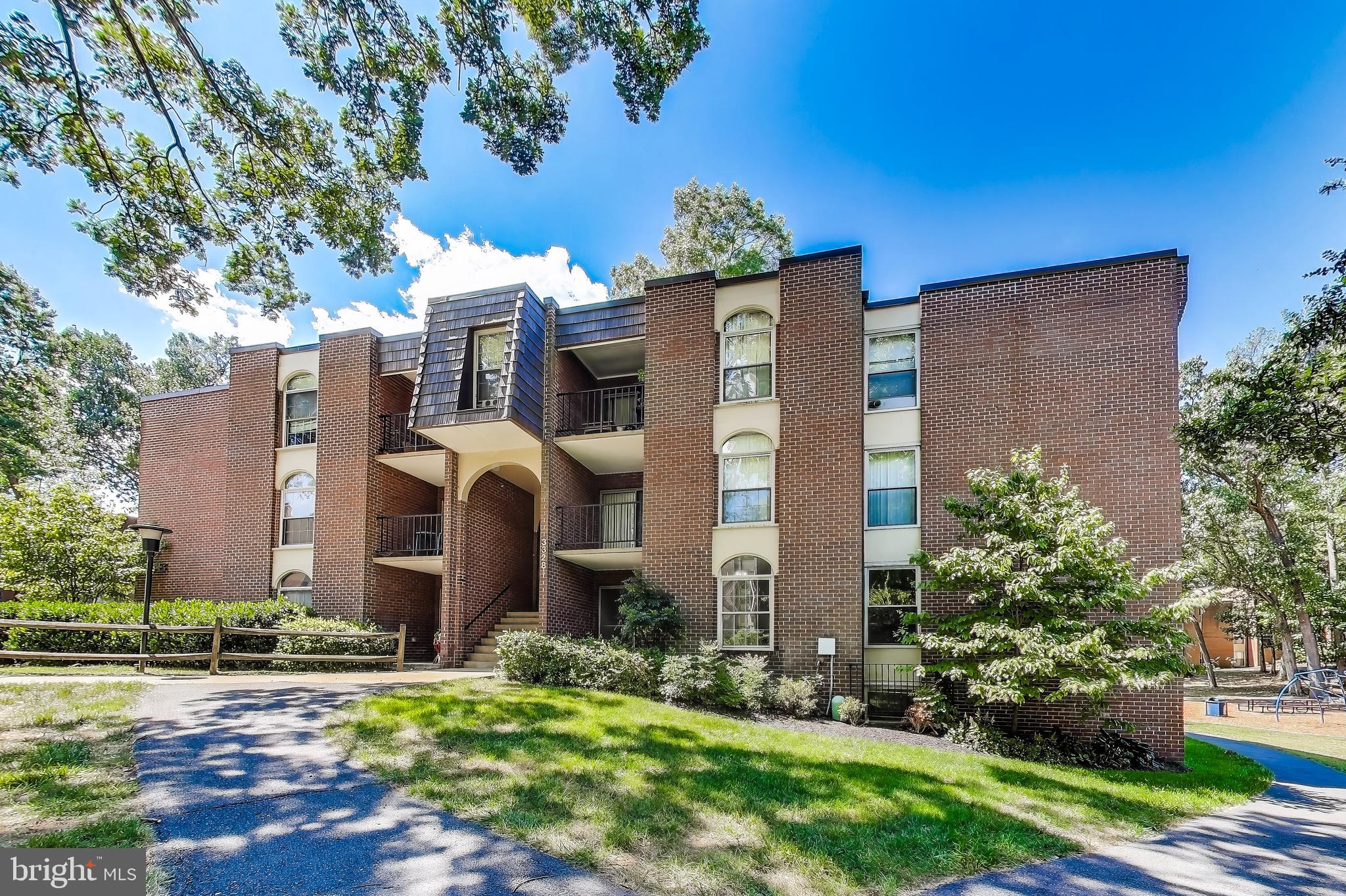 WOODBURN VILLAGE - Residential