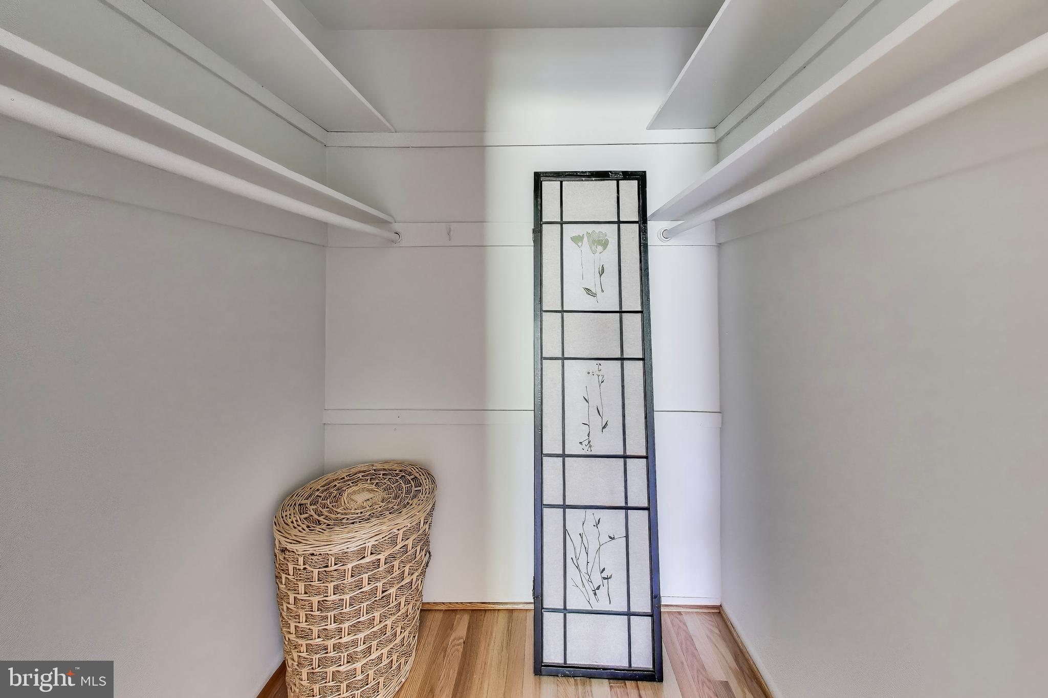 WOODBURN VILLAGE - Residential