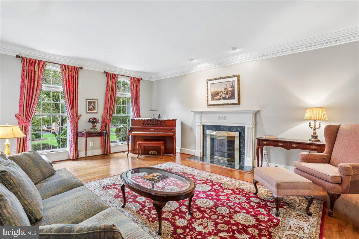 899 LINGANORE DRIVE