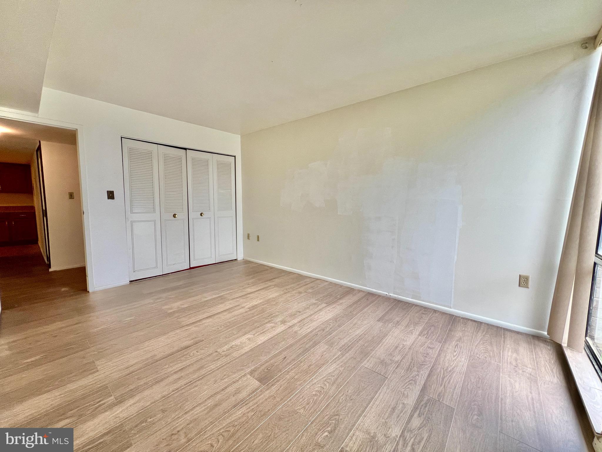 CHELSEA WOODS CONDO - Residential