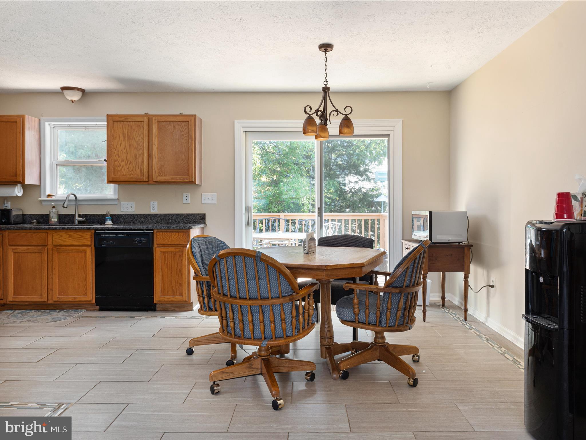 PEMBRIDGE HEIGHTS - Residential Lease